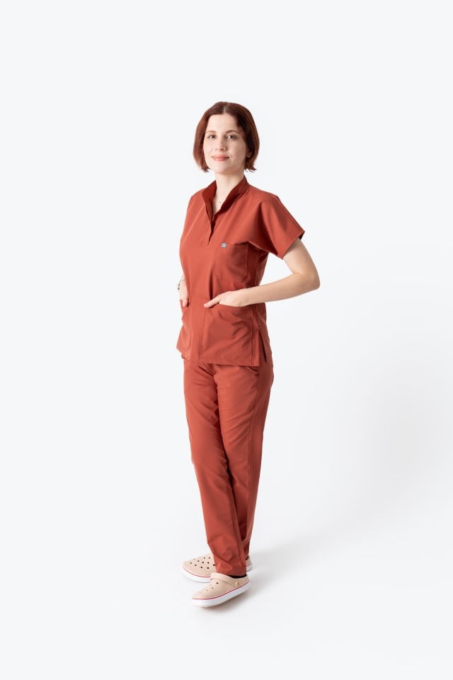 940 Kiremit Rengi Hakim Yaka Gizli Çıtçıtlı Takım